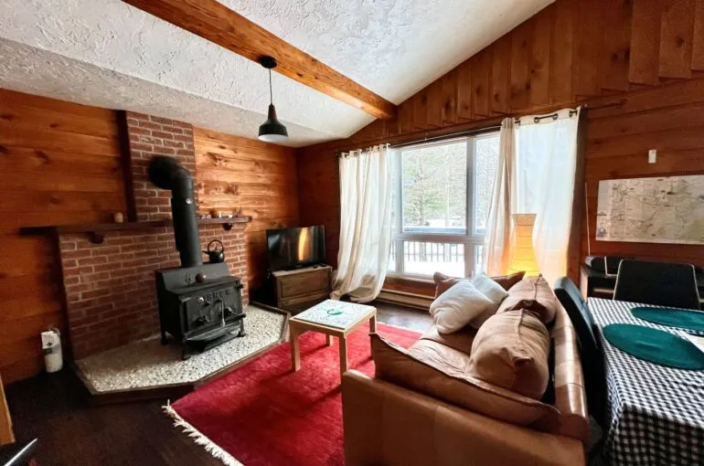 Chalet Le Mont Sutton — interior